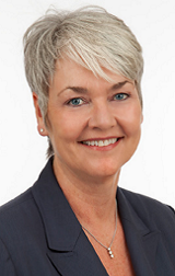 Beverly Hayden-Pugh, vicepresidenta ejecutiva superior, directora de Enfermería y directora de Transformación
