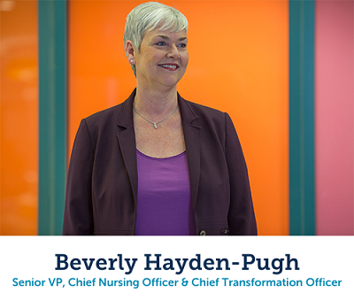 Beverly Hayden-Pugh, vicepresidenta ejecutiva superior, jefa de Enfermería y directora de Transformación