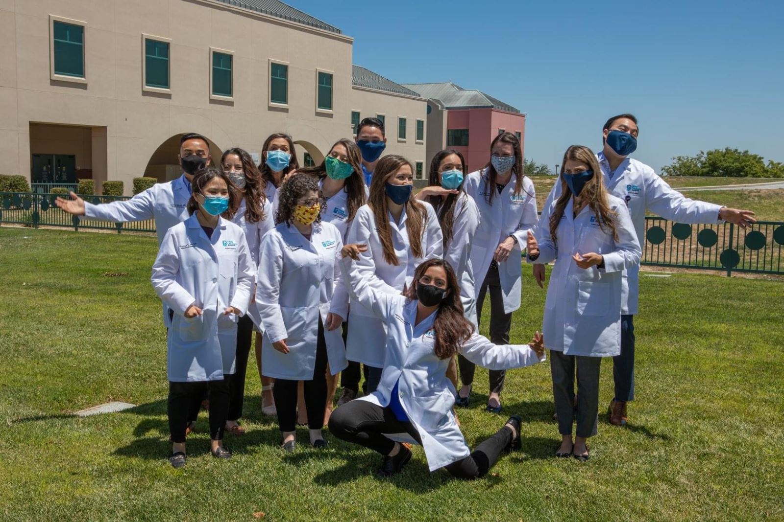 Resident PGY1 Class 2020 in Masks