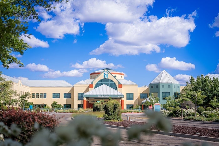 An exterior shot of Valley Children's Healthcare's primary location