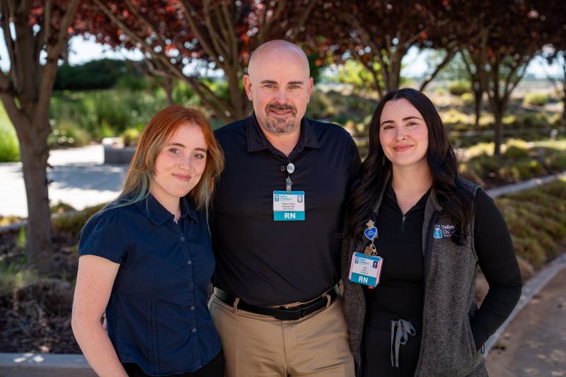 Kara with her dad, Steve, and sister, Ashley