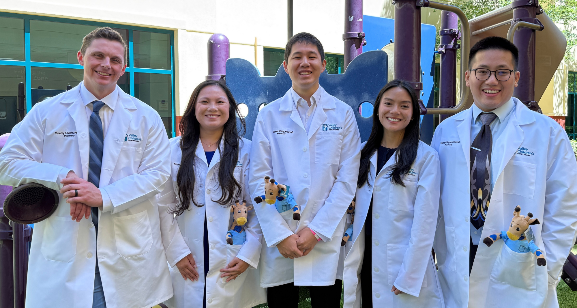 2026-2027 Pharmacy Residents pose for a group photo
