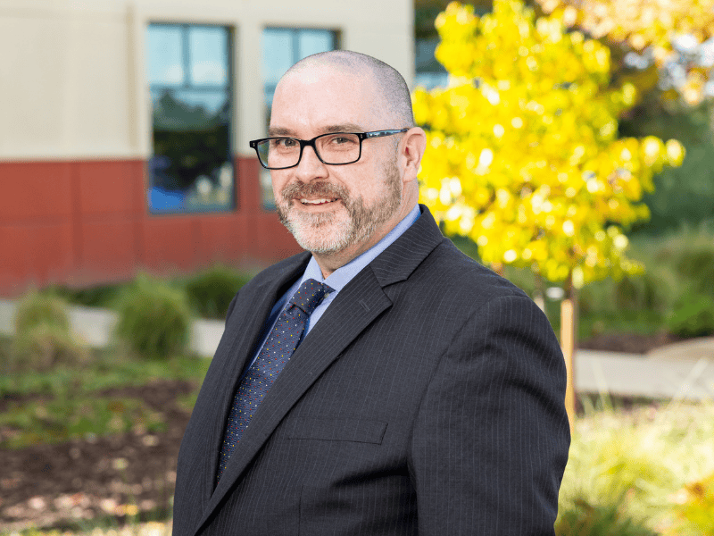 Nathan Powell, vicepresidente y director de riesgos