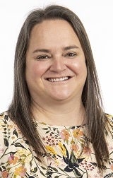 Dra. Jennifer Case